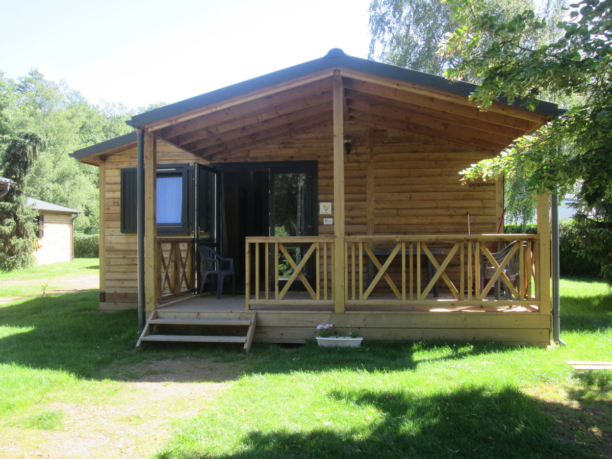 CHALET 2 CHAMBRES 150X150 | Camping de Masevaux Chalets et chalet PMR à Masevaux, Alsace Illzach 0